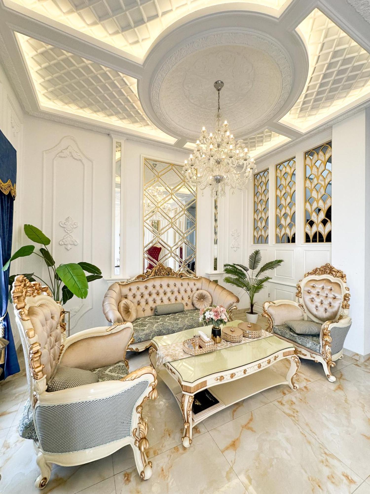 Villa Rumah Putih Jogja 日惹 外观 照片